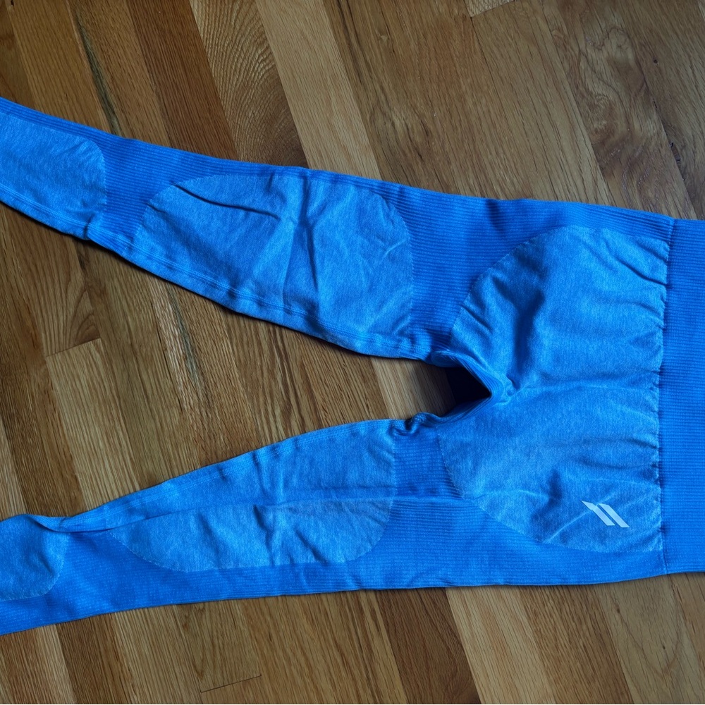 DOYOUEVEN Blue Leggings
